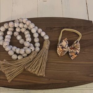 Bees, sunflowers, and honey comb pattern Bow